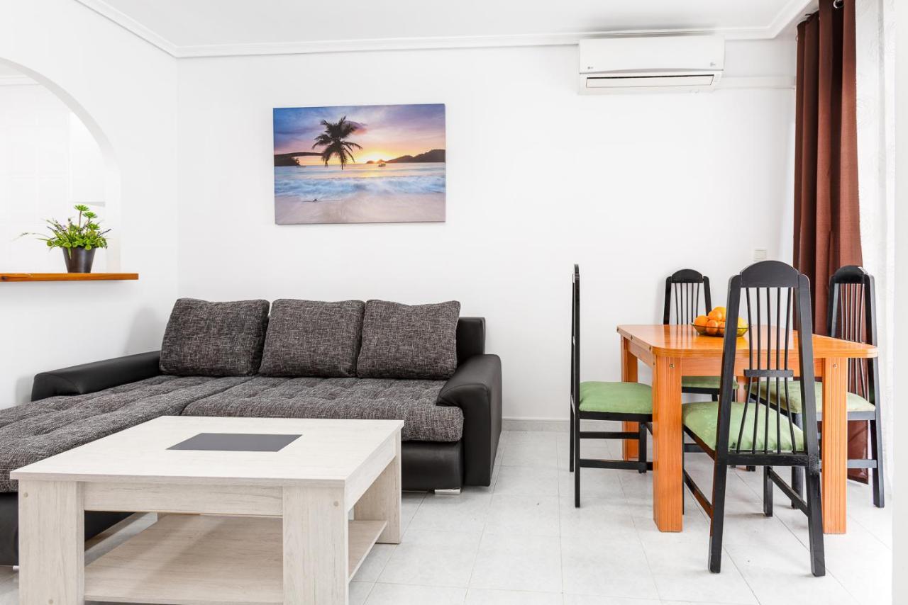 Arquitecto Larramendi Daire Torrevieja Dış mekan fotoğraf