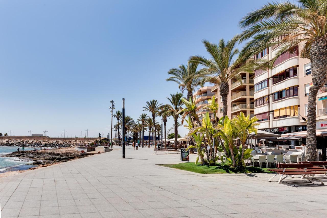 Arquitecto Larramendi Daire Torrevieja Dış mekan fotoğraf