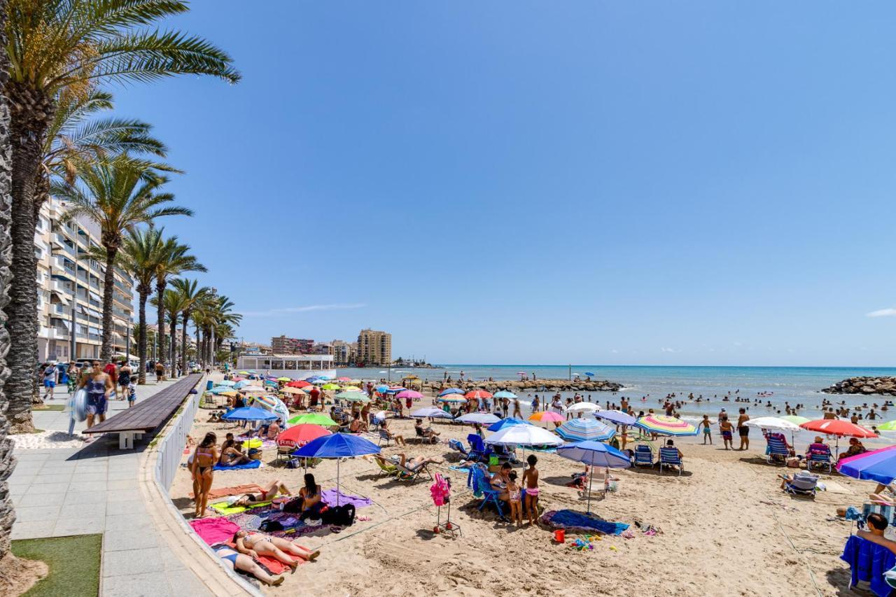 Arquitecto Larramendi Daire Torrevieja Dış mekan fotoğraf
